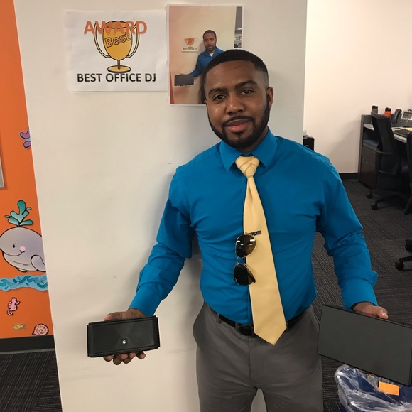 Meet your Posher, Terry - Picture 2 of 3